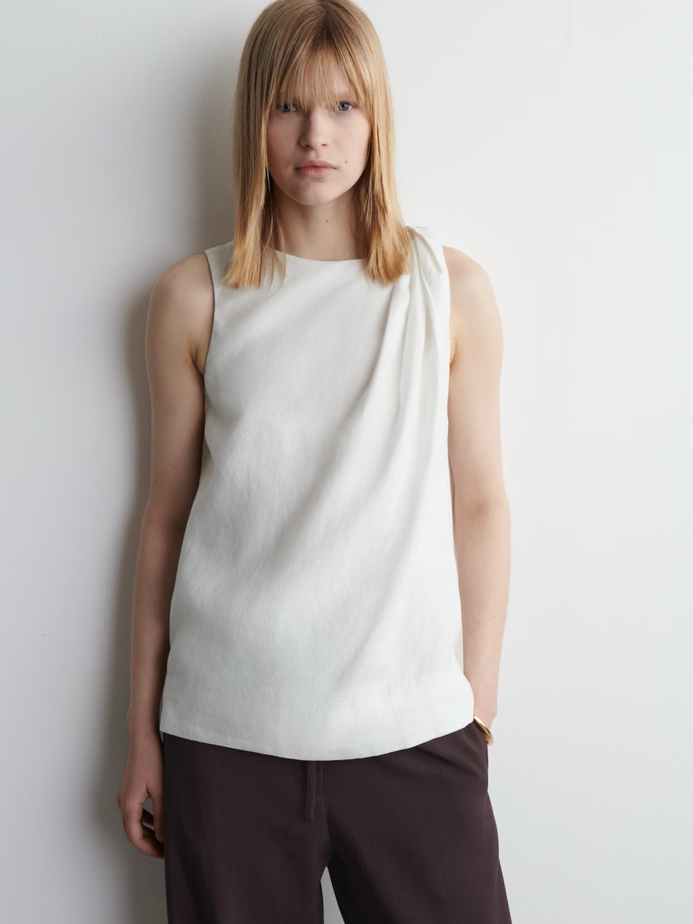NWT COS (size 8) TWISTED-DETAIL LINEN TOP